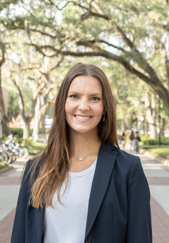 Eliza Dysart Headshot